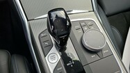 BMW Serii 3, 320