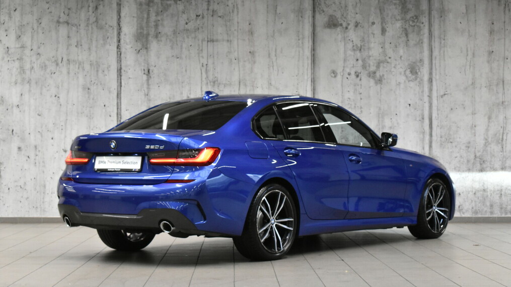 BMW Serii 3, 320