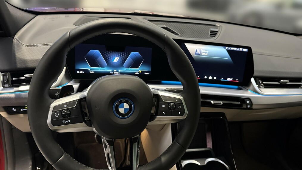 BMW iX2