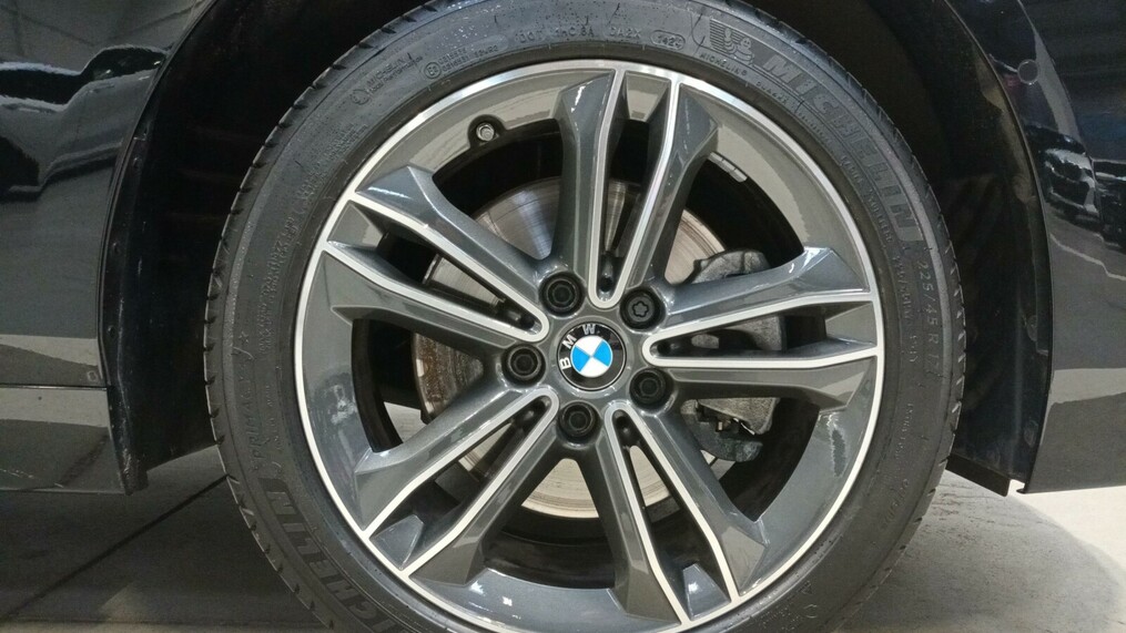 BMW Seria 2 218