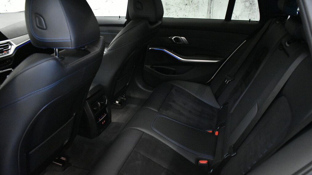 BMW Seria 3 330