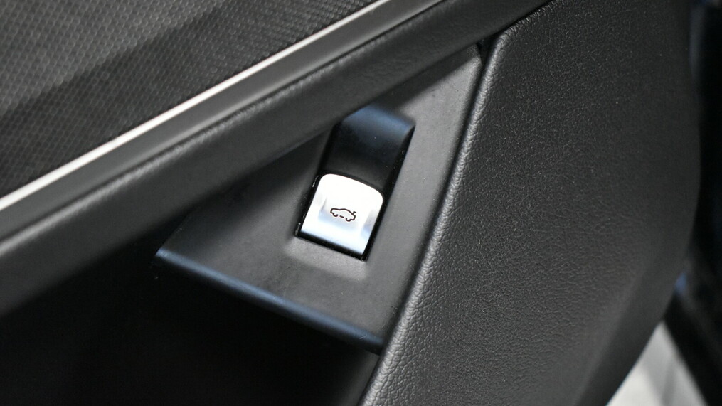 BMW Seria 7 740