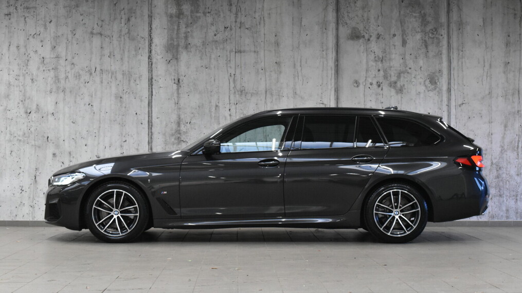BMW Serii 5, 520