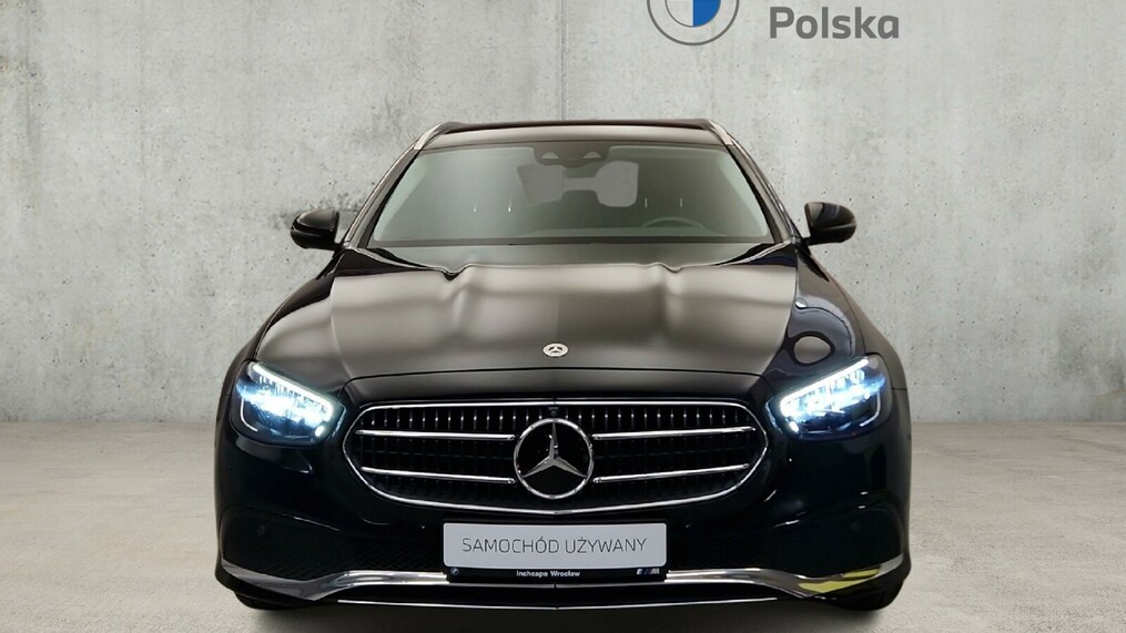 Mercedes-Benz E 220