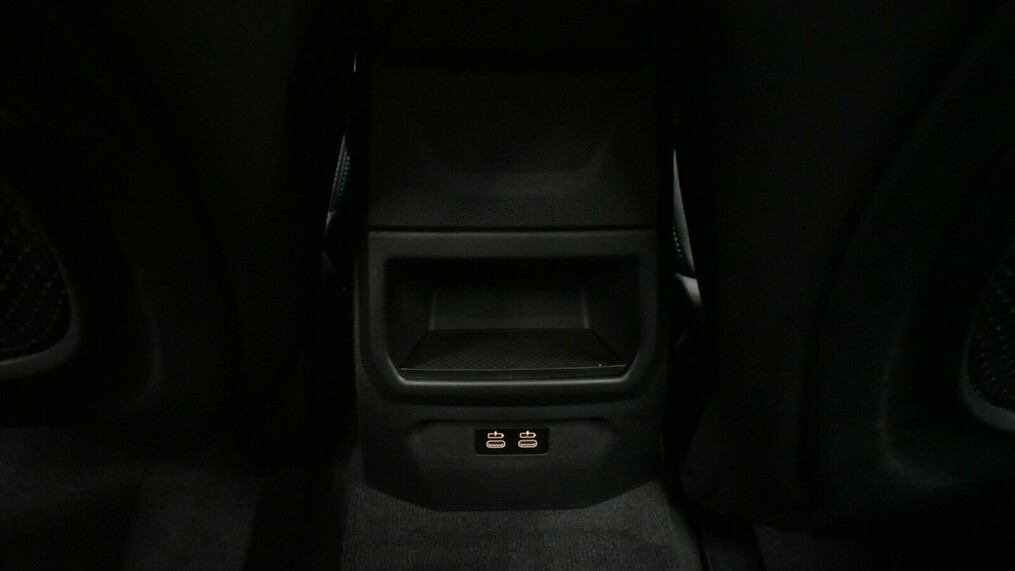 BMW Seria 2 218
