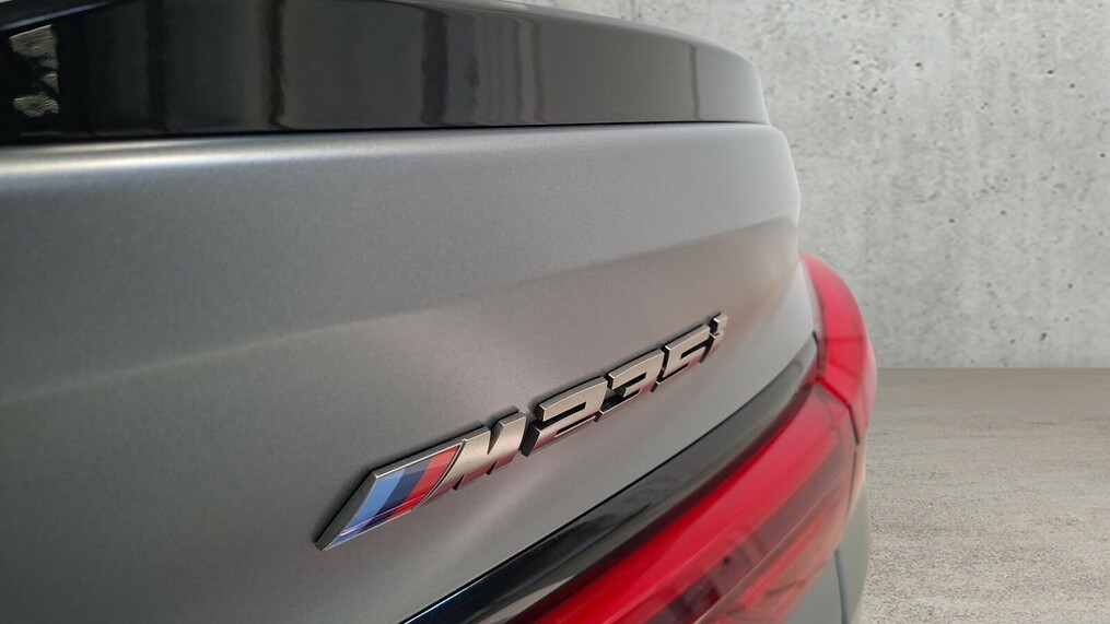 BMW Serii 2, 235