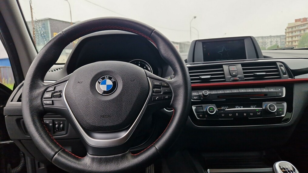 BMW Seria 1 118