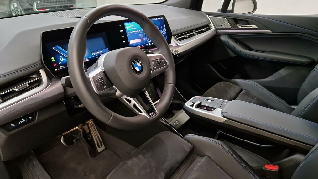 BMW Seria 2 218