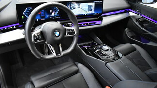 BMW Serii 5, 520