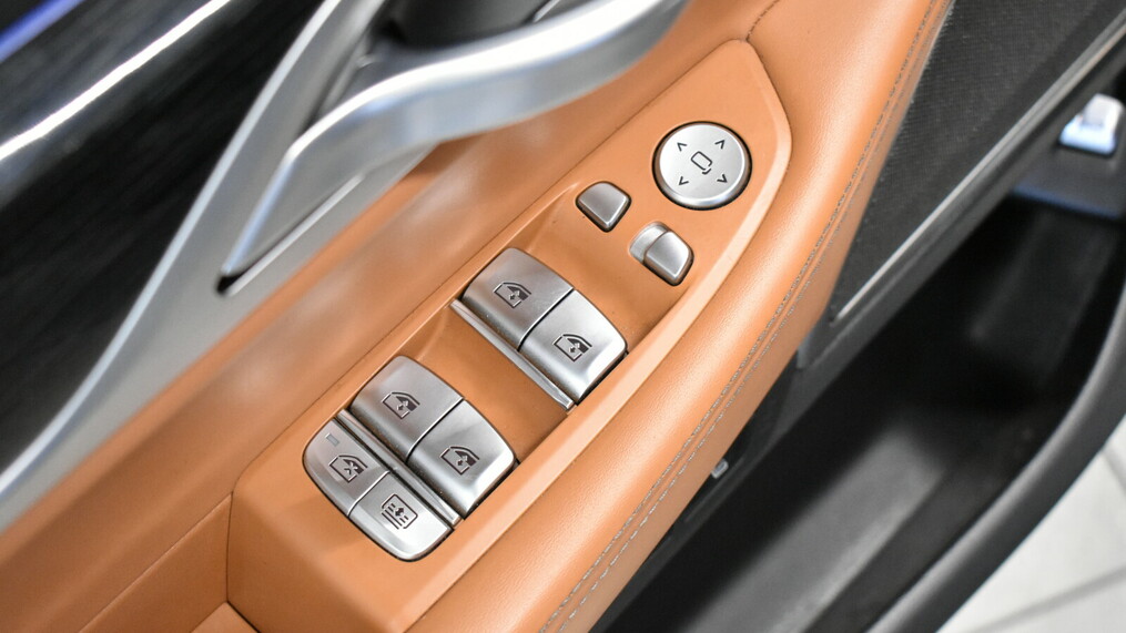 BMW Seria 7 740