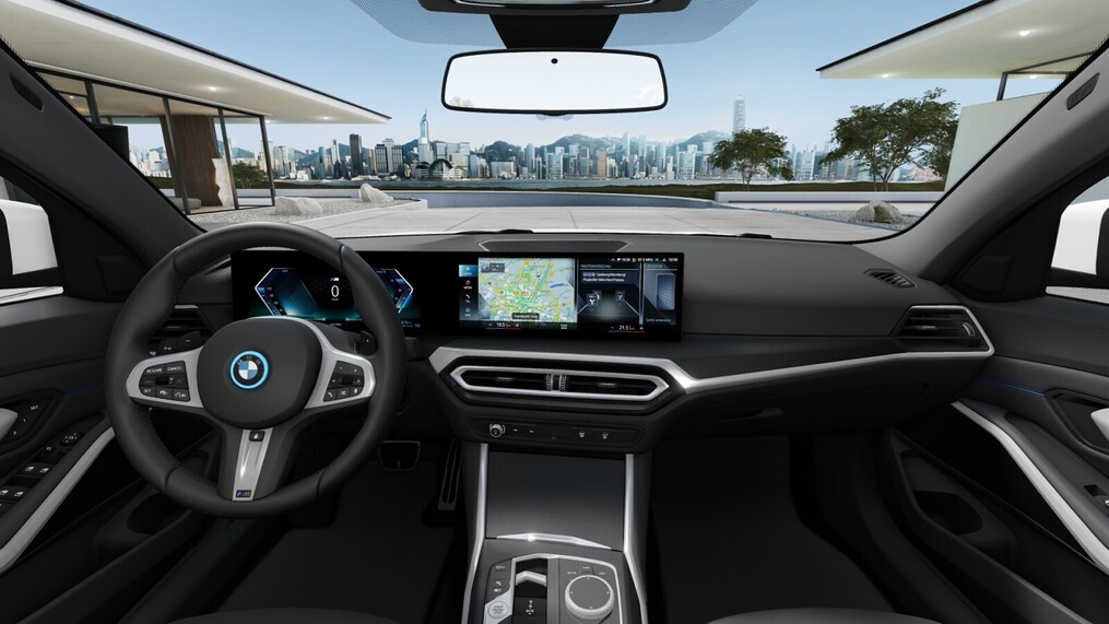BMW Serii 3, 330