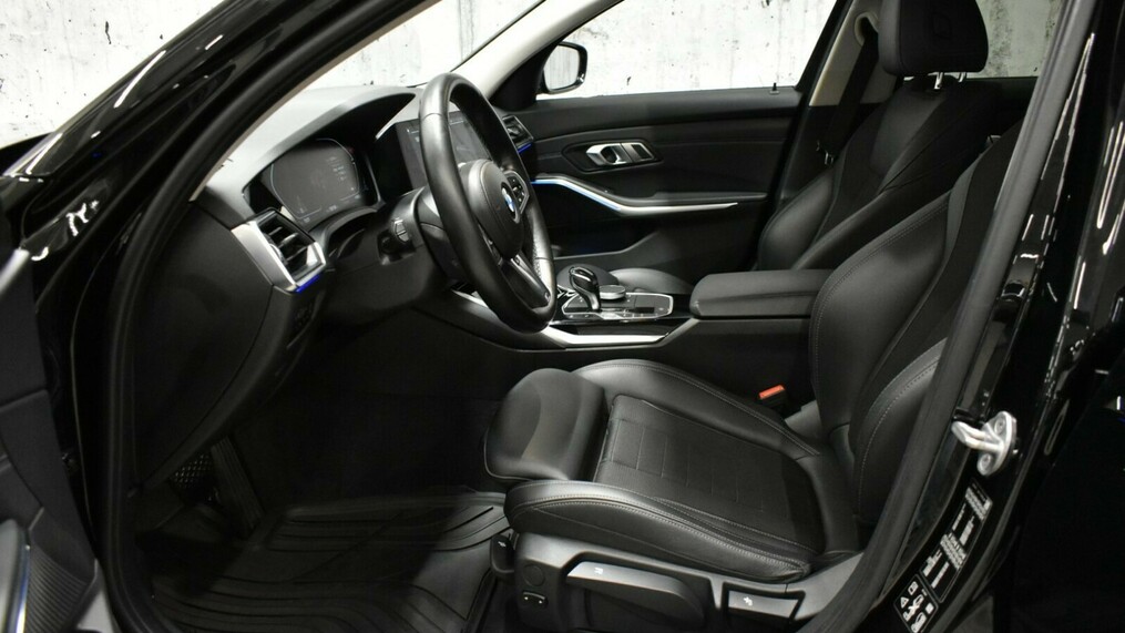BMW Seria 3 320