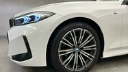 BMW Serii 3, 320