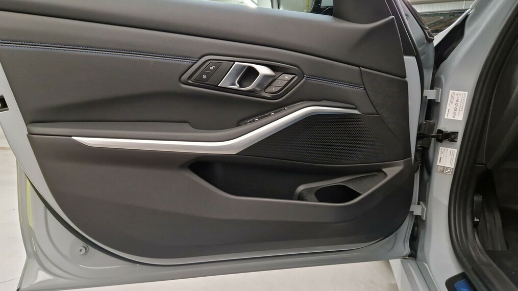 BMW Seria 3 318