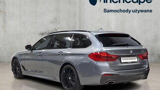 BMW Serii 5, 520