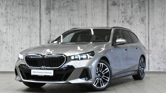 BMW Serii 5, 520