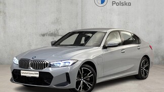 BMW Serii 3, 330