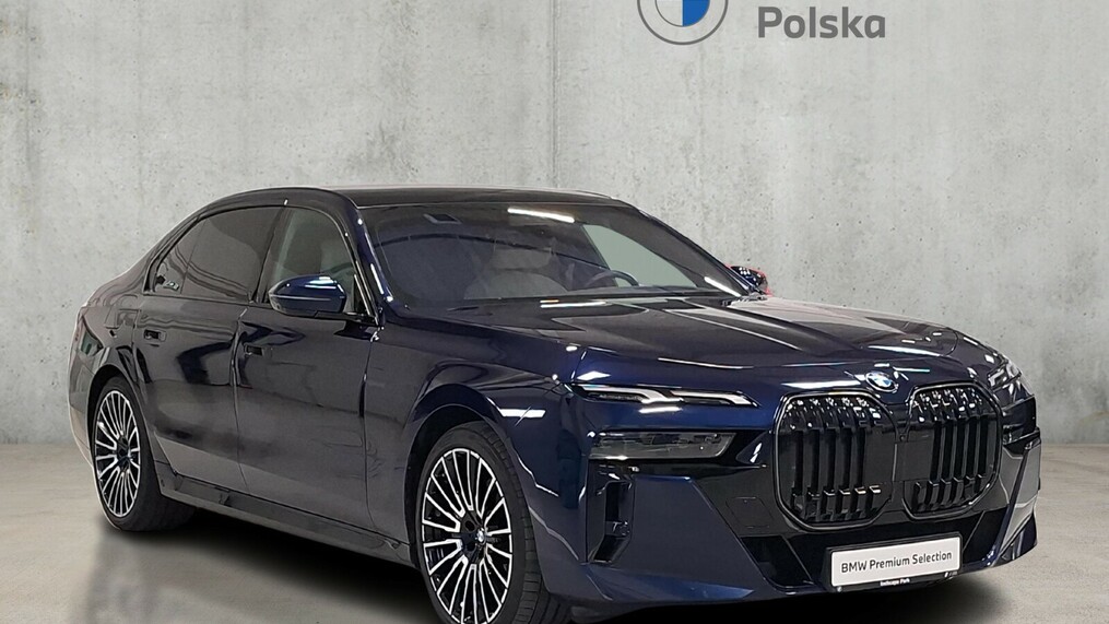 BMW Serii 7, 740