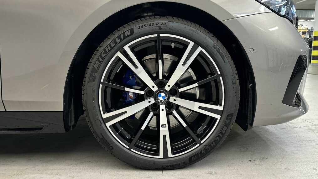 BMW Seria 5, 520