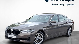 BMW Serii 5, 530