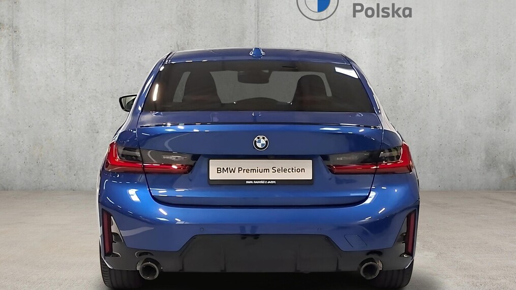 BMW Serii 3, 320