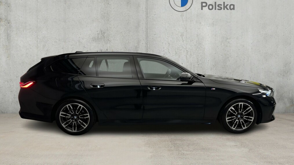 BMW Serii 5, 520