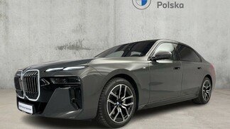 BMW Serii 7, 740