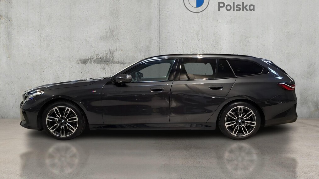 BMW Serii 5, 520