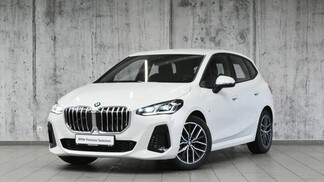 BMW Serii 2, 218