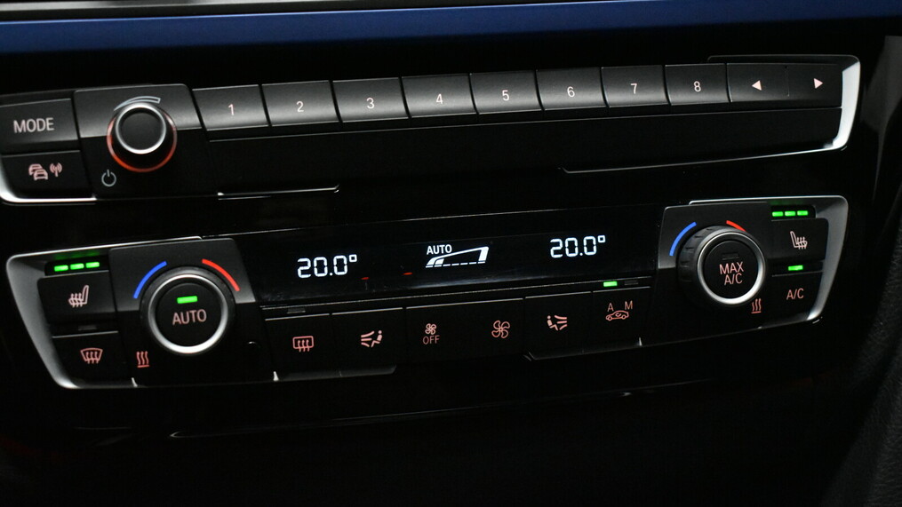 BMW Serii 3, 320
