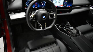 BMW Serii 5, 520