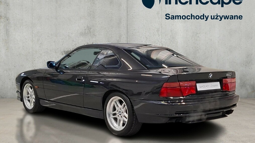 BMW Serii 8, 850