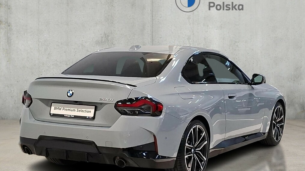 BMW Serii 2, 230