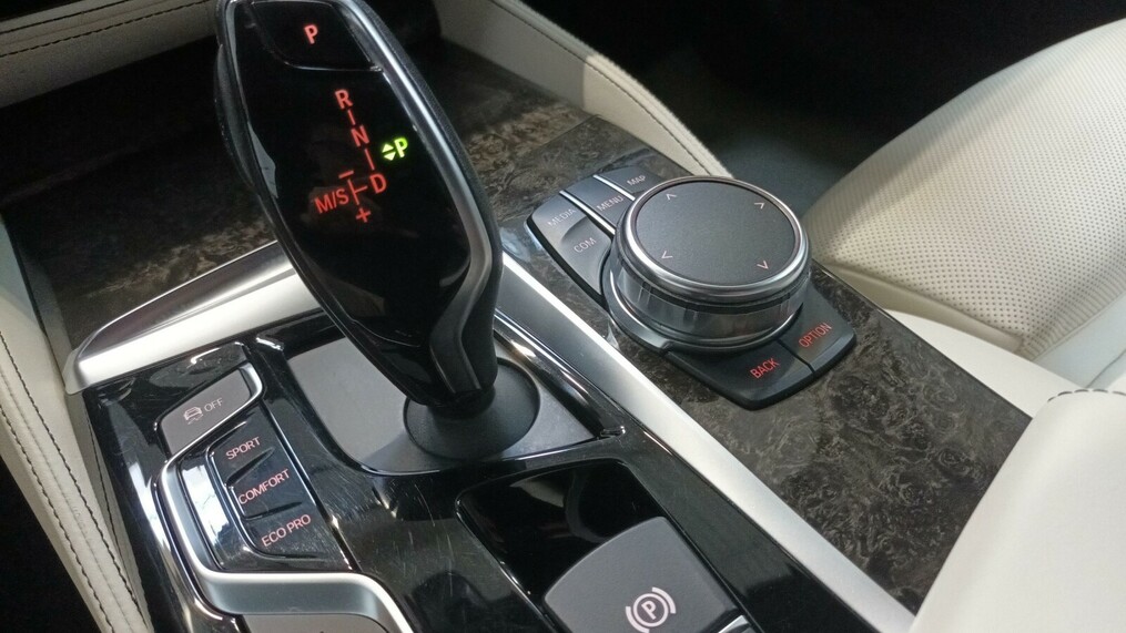 BMW Serii 5, 550