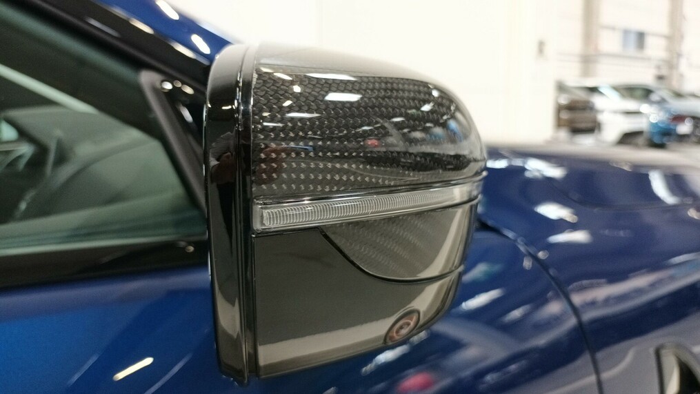 BMW Seria M8