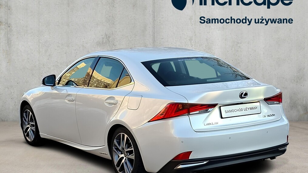 Lexus IS300