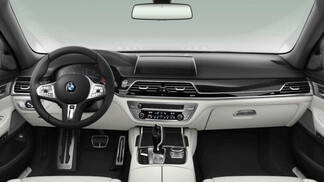 BMW Serii 7, 740