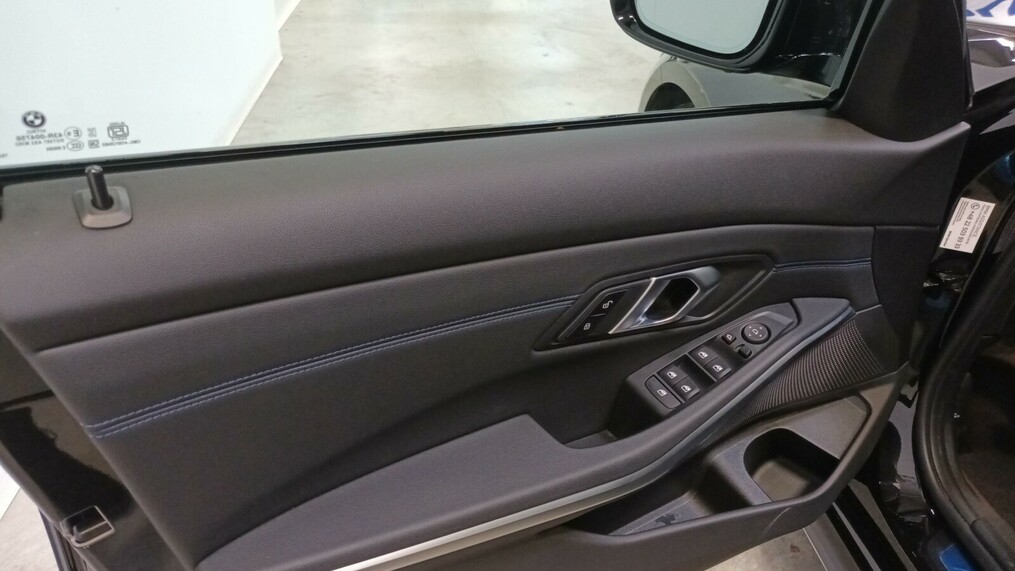 BMW Seria 3 318