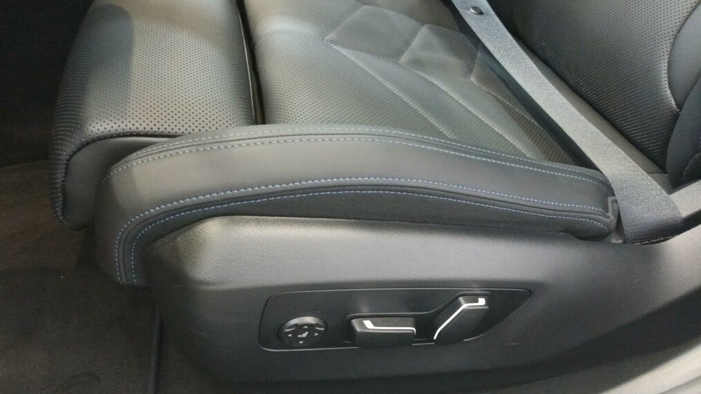 BMW Serii 5, 520