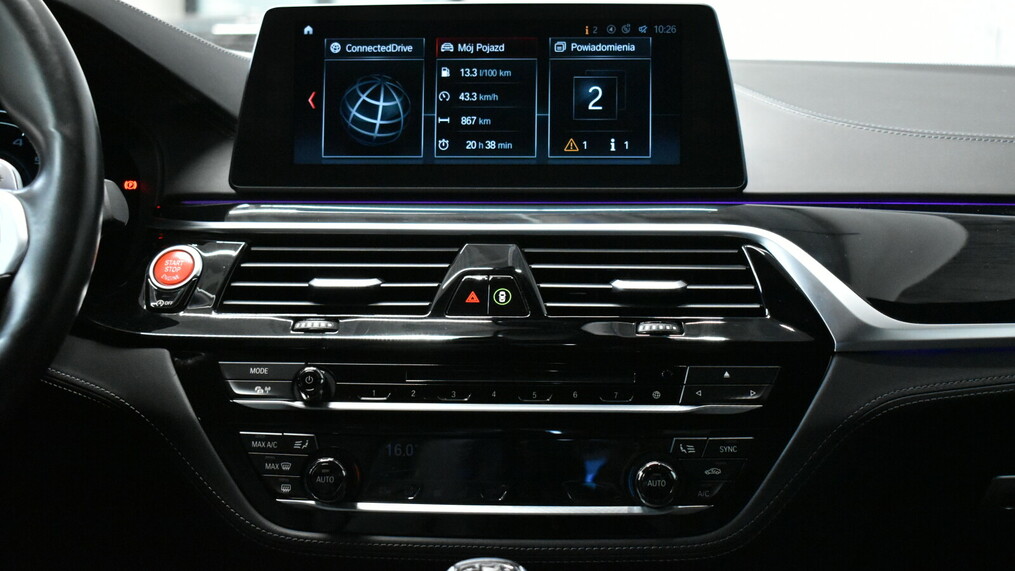 BMW Seria M5