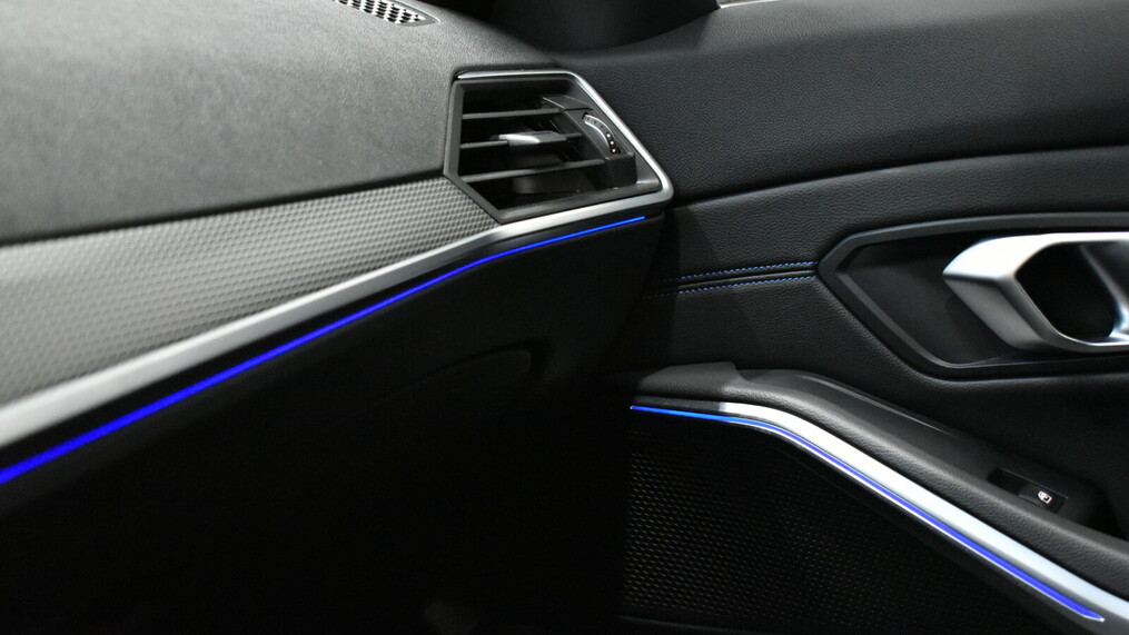 BMW Seria 3 330