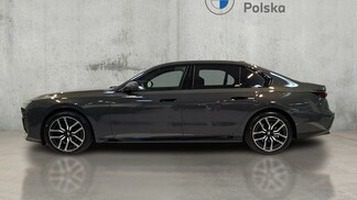 BMW Serii 7, 740