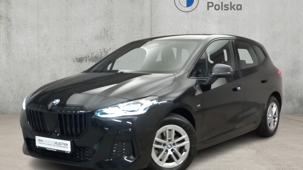 BMW Serii 2, 218