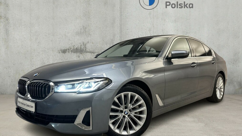 BMW Serii 5, 530