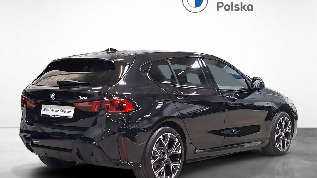 BMW Serii 1, 120