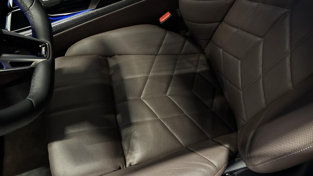 BMW Serii 7, i7
