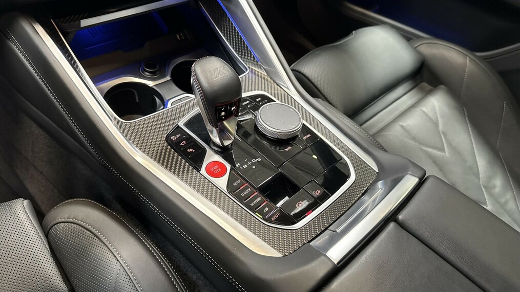 BMW XM
