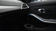 BMW Serii 3, 320