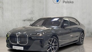 BMW Serii 7, 740