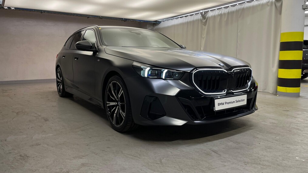 BMW Serii 5, 520